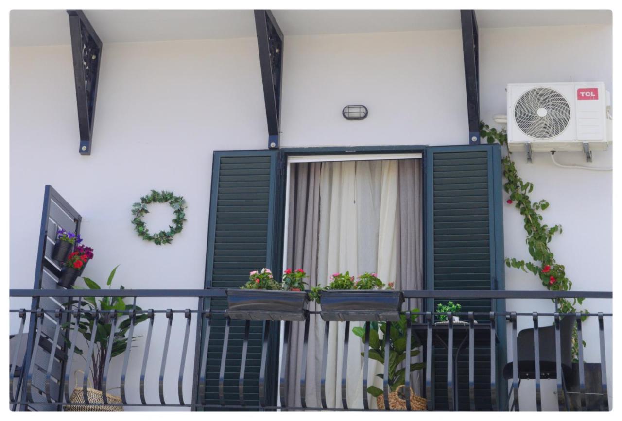Aelia Apartment リクスリオン エクステリア 写真